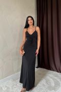 Siyah Büzgülü Uzun Güllü Elbise resmi